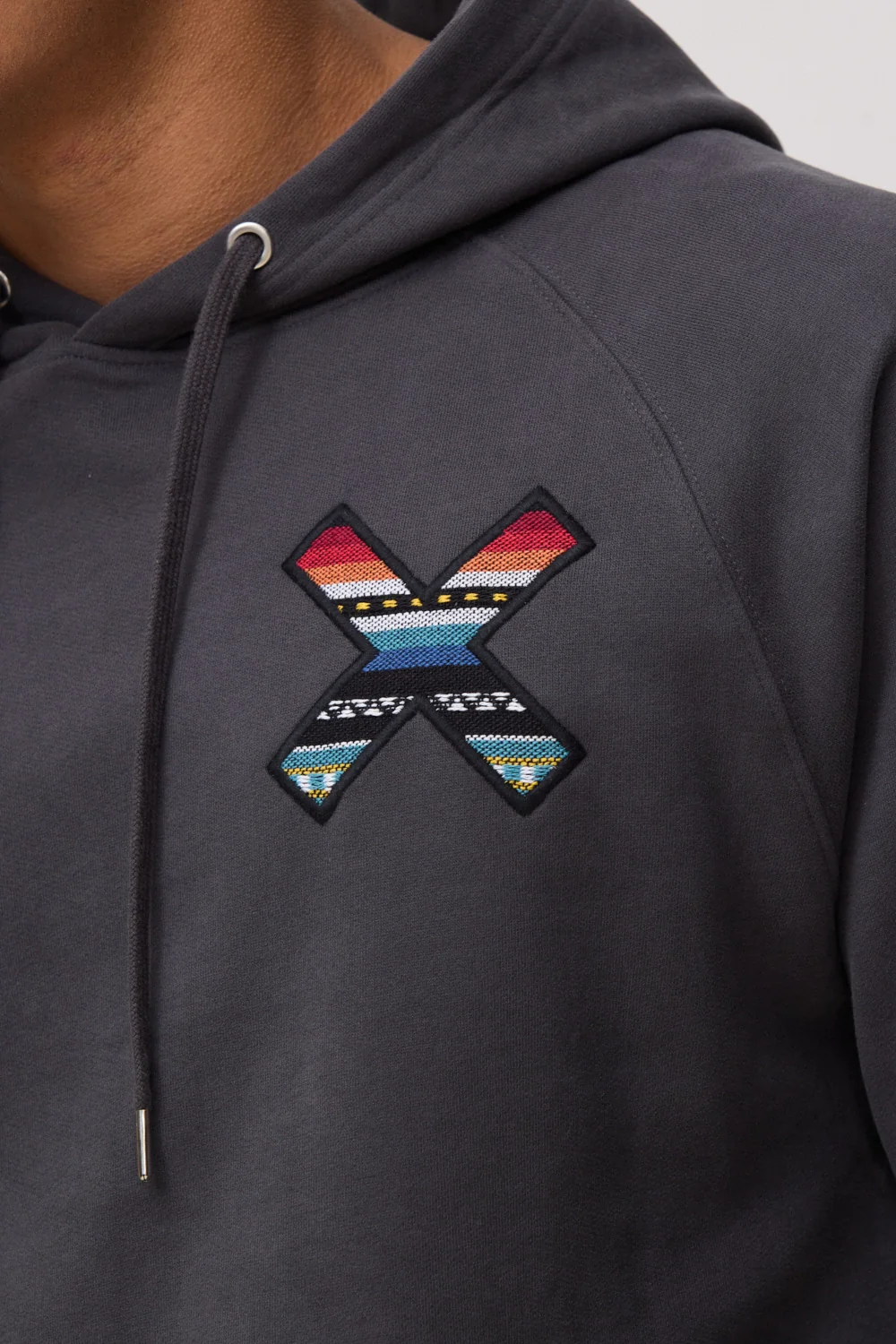 SUDADERA CON CAPUCHA CLASSIC ANTRACITA - Image 4