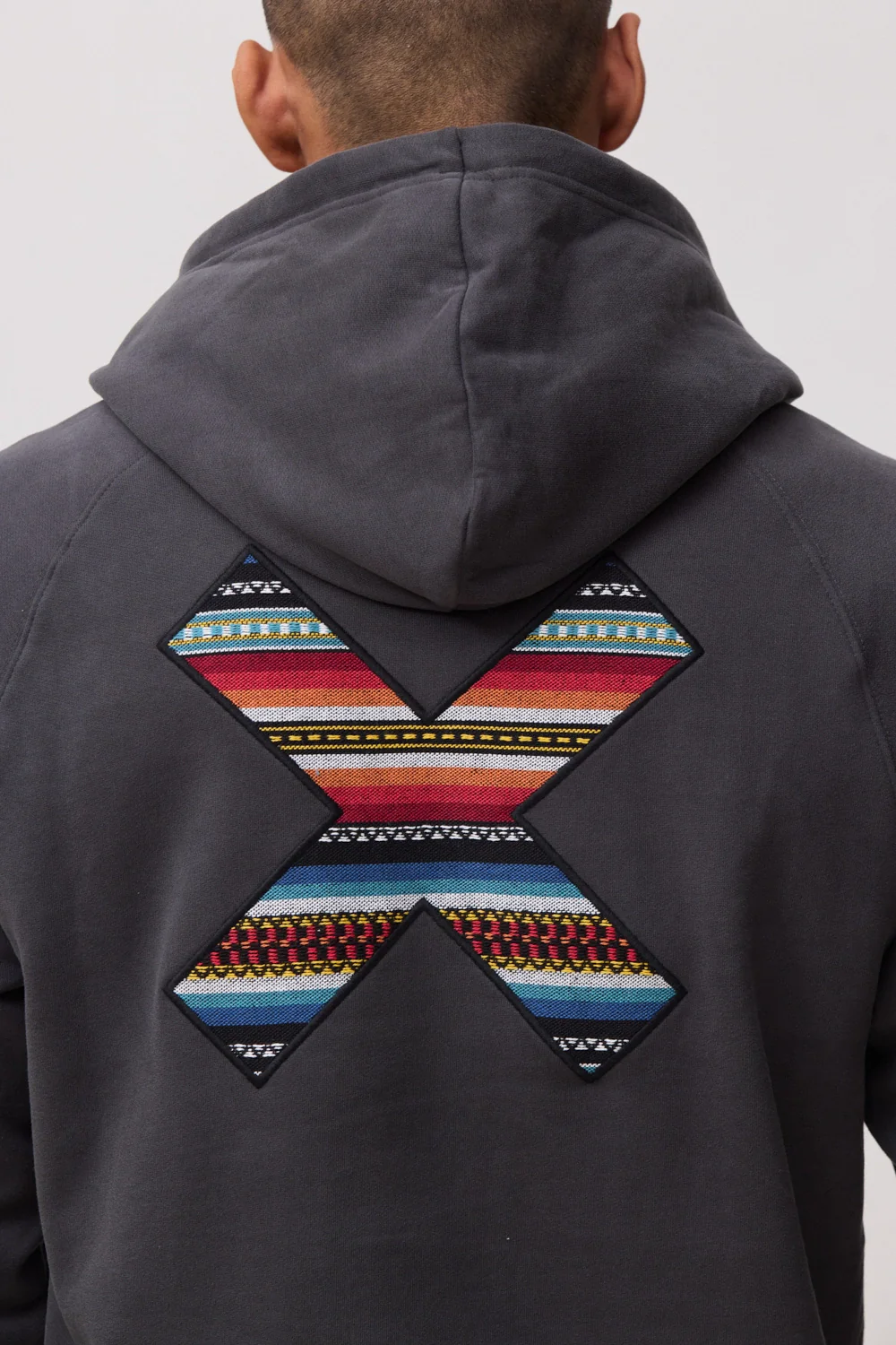 SUDADERA CON CAPUCHA CLASSIC ANTRACITA - Image 5