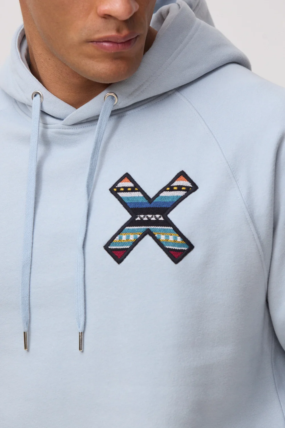SUDADERA CON CAPUCHA CLASSIC ICE BLUE - Image 3