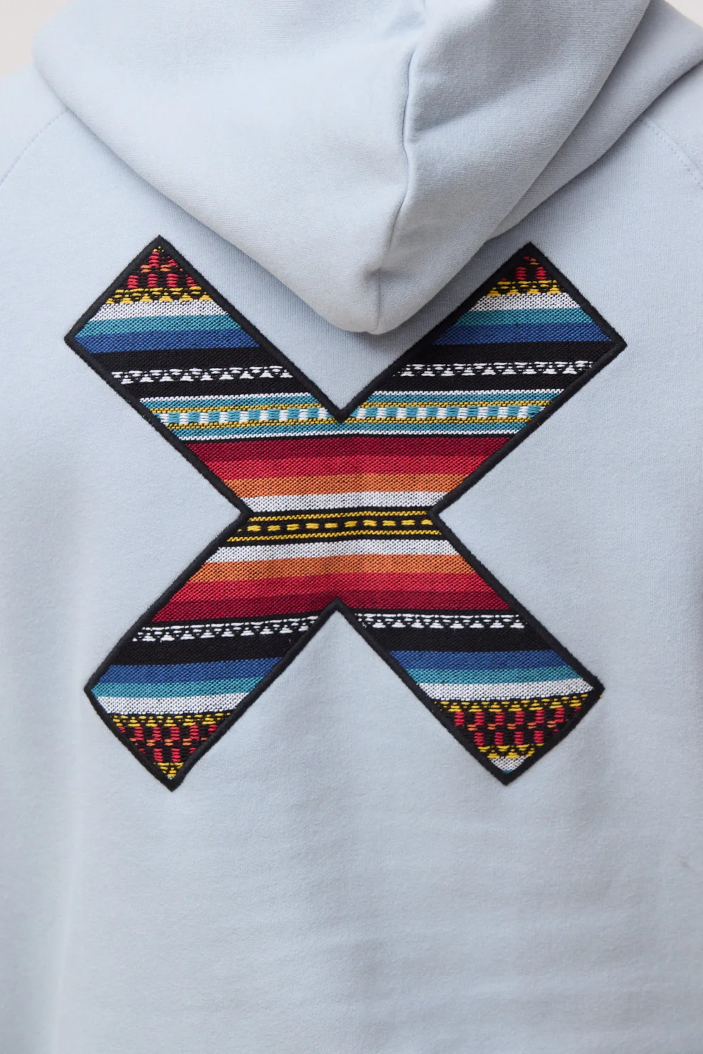 SUDADERA CON CAPUCHA CLASSIC ICE BLUE - Image 4