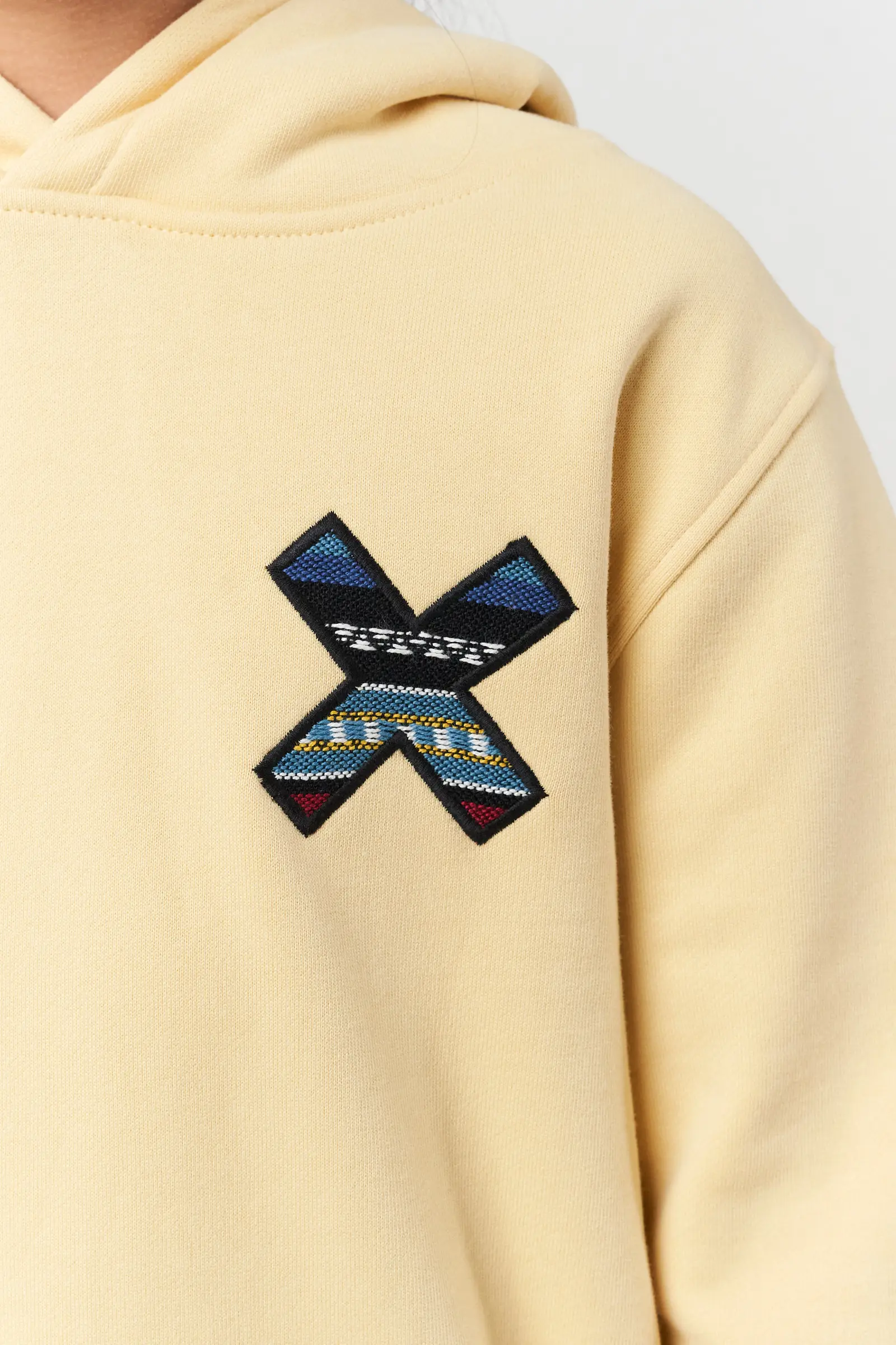 SUDADERA CON CAPUCHA KIDS CLASSIC AMARILLO CLARO - Image 3