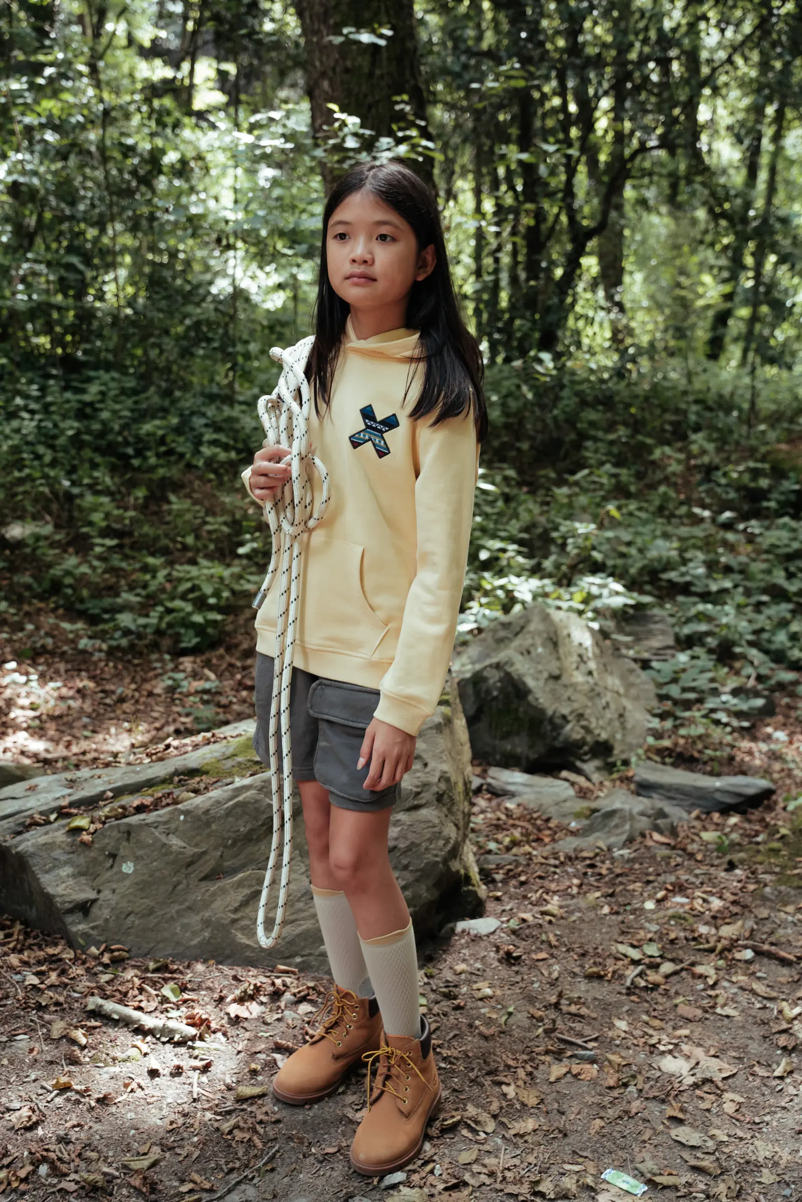 SUDADERA CON CAPUCHA KIDS CLASSIC AMARILLO CLARO - Image 5