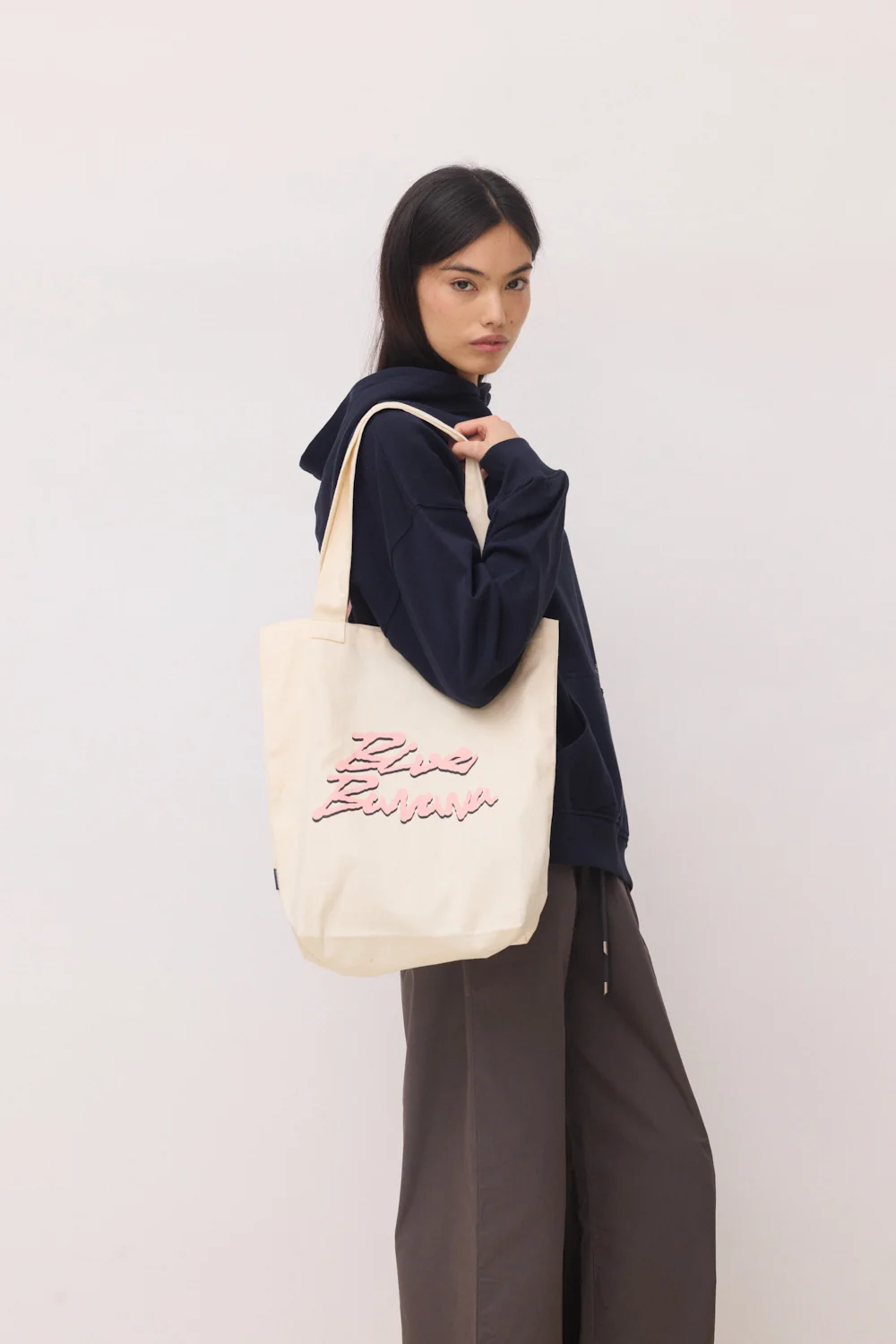 BOLSA TOTE MOVEMENT BLANCO ROTO - Image 3