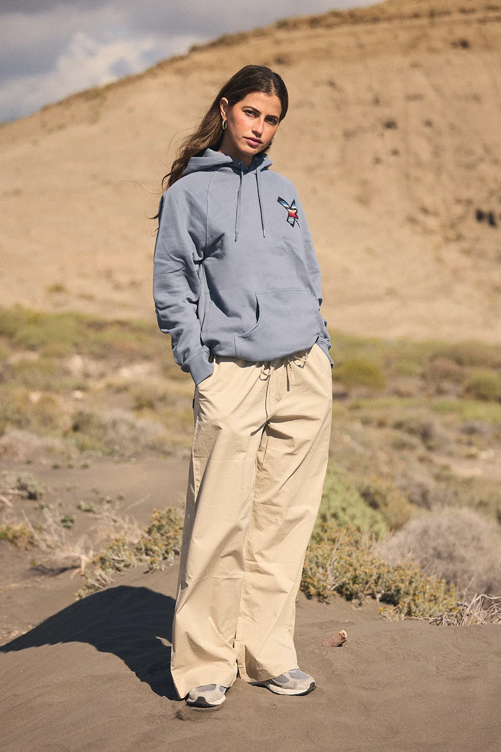 SUDADERA CON CAPUCHA CLASSIC SKY BLUE - Image 5